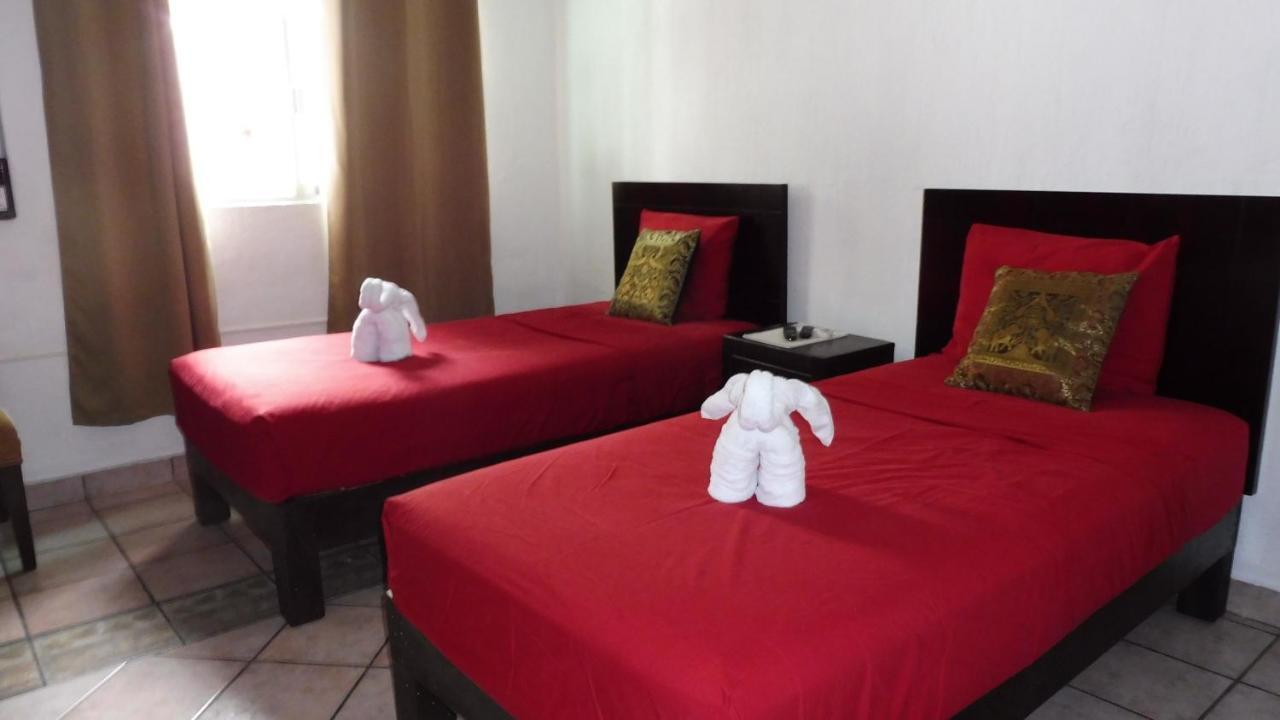 Casa Adriana Hostel Puerto Vallarta Exterior foto